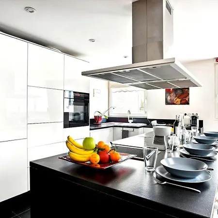 Апартаменты Bluestay 223 - Superb In